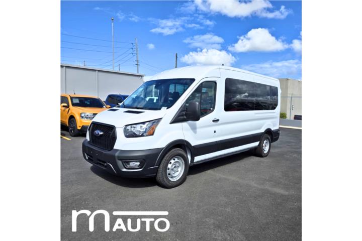 Ford Transit Passenger Van del 2025