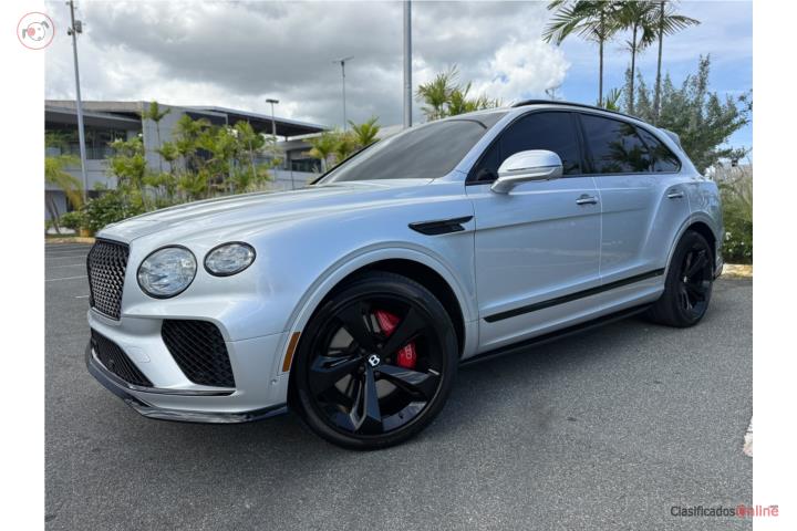 BENTLEY BENTAYGA AZURE HB