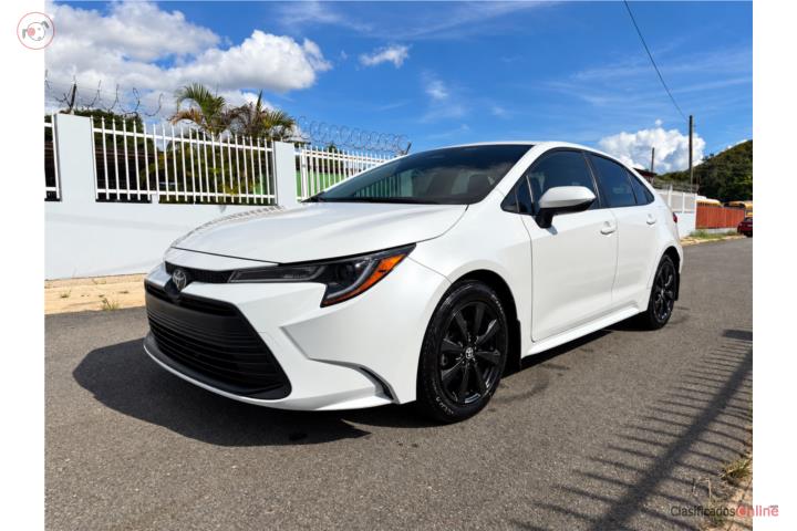 Toyota Corolla LE 2023 Blanco