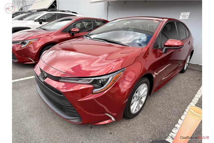 COROLLA LE 2024  CON SUNN FROOF Y AROS!!
