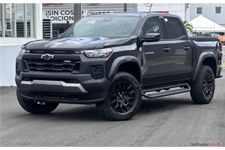 NEW COLORADO TRAILBOSS 4x4
