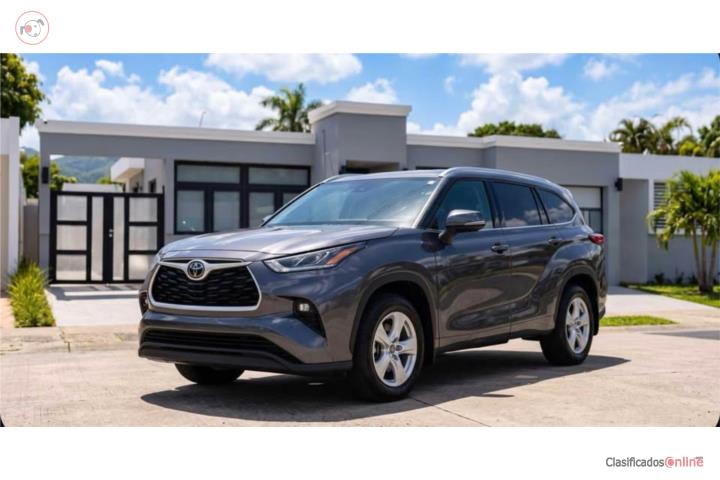 TOYOTA HIGHLANDER 2024 POCO MILLAJE