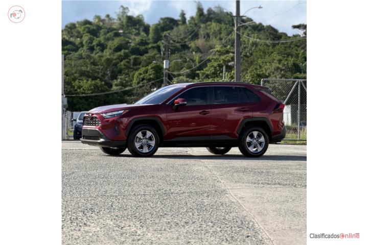 Toyota RAV4 XLE Premium 2023