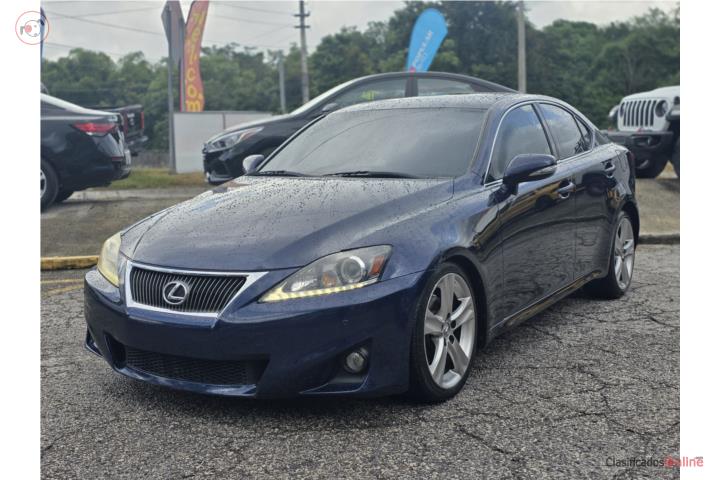 LEXUS IS 250 2011 MUY BUENAS CONDICIONES