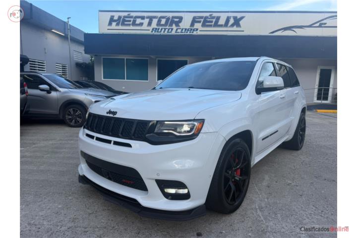 HERMOSA JEPP CHEROKEE SRT 8 2020 COMO NUEVA!!