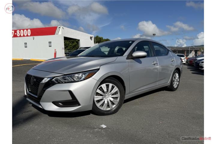 Nissan Sentra 2023 Gris $18,995
