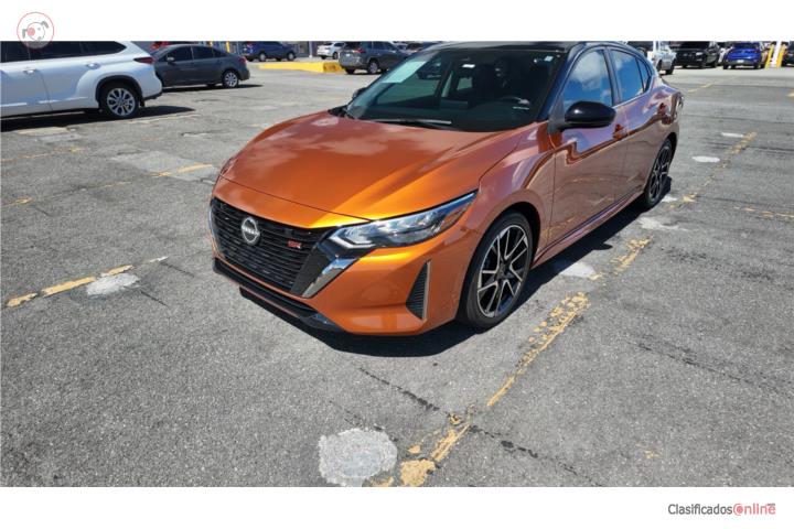 Nissan Sentra 2024 Anaranjado $29,995