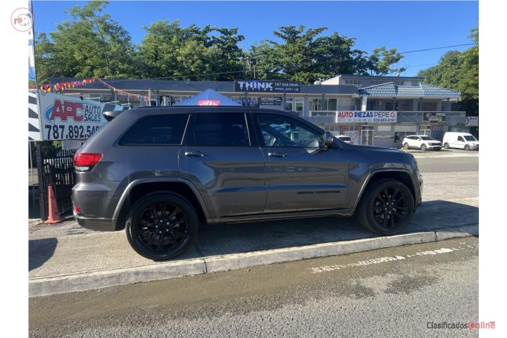 JEEP GRAND CHEROKEE ALTITUD 2020 38 MIL MILLA