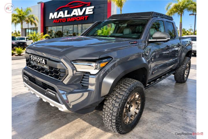 TOYOTA TACOMA TRAILHUNTER 4X4 2024 EN OFERTA