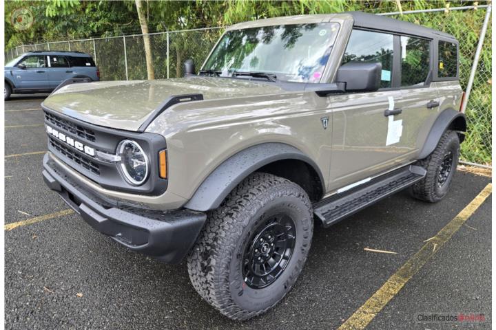 Ford Bronco 2026 Sasquatch MarshGray