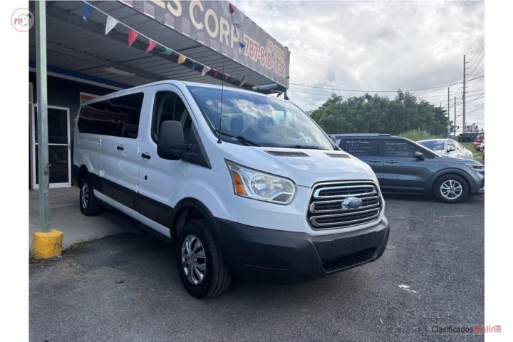 2015 Ford T350 XLT