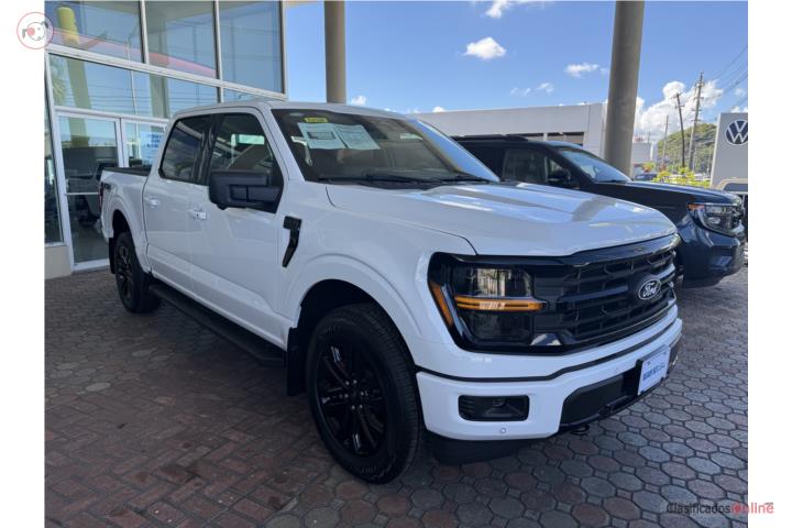 Ford F-150 XLT 2026 Blanca Stock A2100