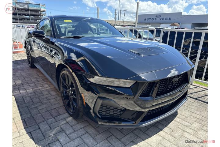 Ford Mustang GT 2026