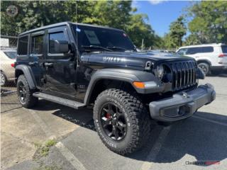 R A LUXURY CARS Puerto Rico