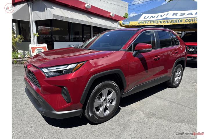TOYOTA RAV4 XLE 2025