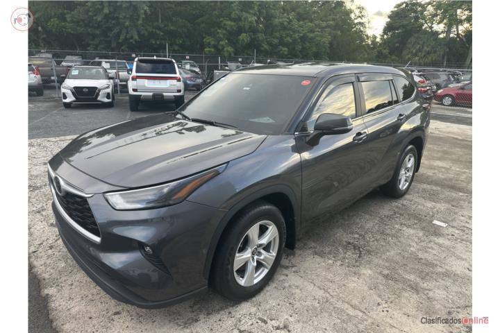 Toyota Highlander LE año 2024/787-300-7399.