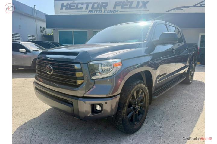 TOYOTA TUNDRA LIMITED 2021 COMO NUEVA!!