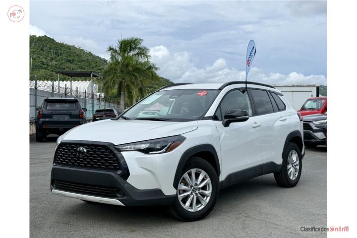 TOYOTA COROLLA CROSS LE 2025
