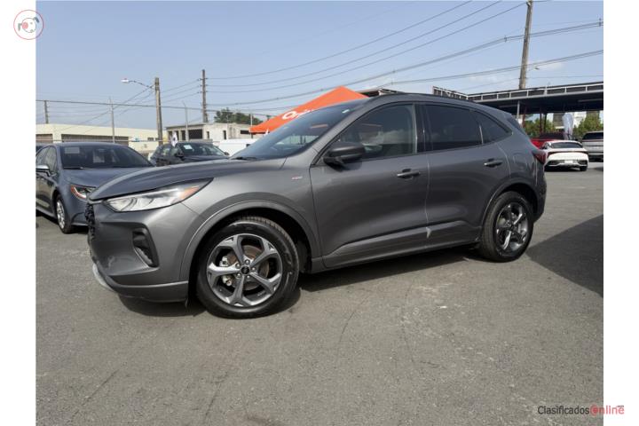 Ford Escape 2023 Gris $24,995