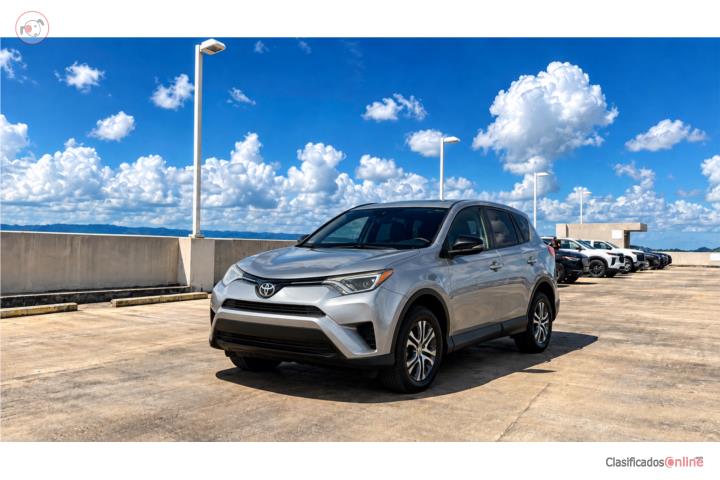Toyota RAV4 LE 2017 #7637