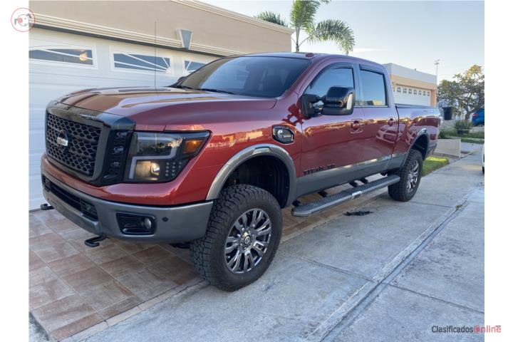 Nissan Titán XD 2018, platinum reserve 29,995