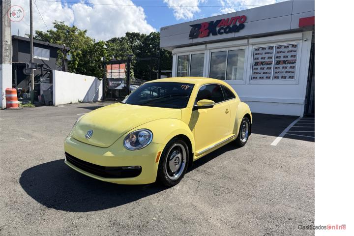 VOLKSWAGEN BEETLE 2012