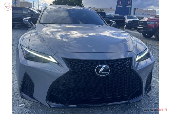 LEXUS IS 300