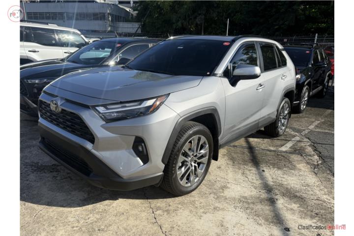 RAV 4 XLE PREMIUM EXCELENTES CONDICIONES !!
