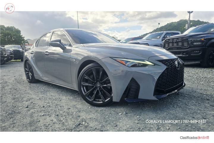 LEXUS IS300 F-SPORT 2024