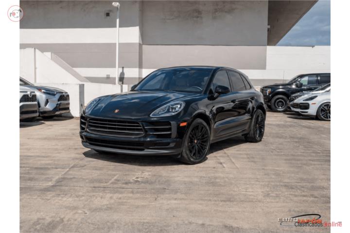 Porsche Macan 2021