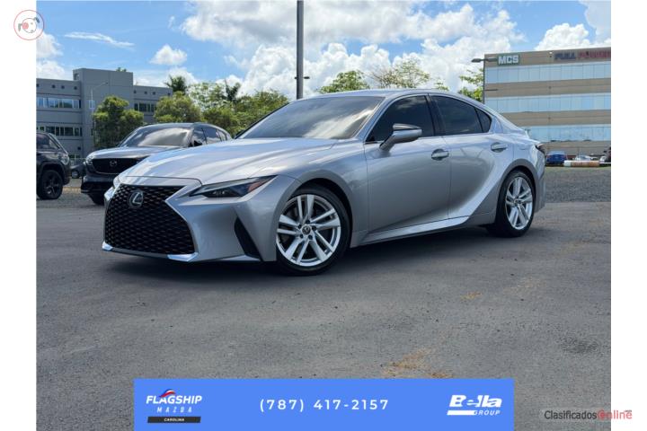 Lexus IS 2023