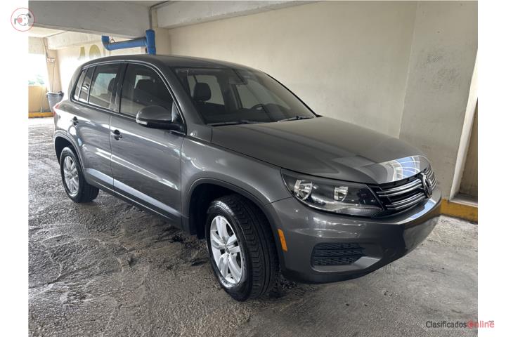2014 VW TIGUAN S 2014