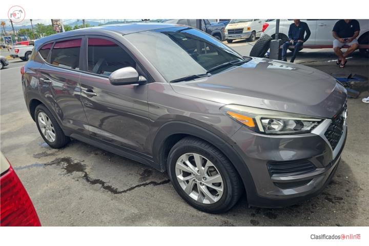 HYUNDAI  TUCSON  2021 $11,800
