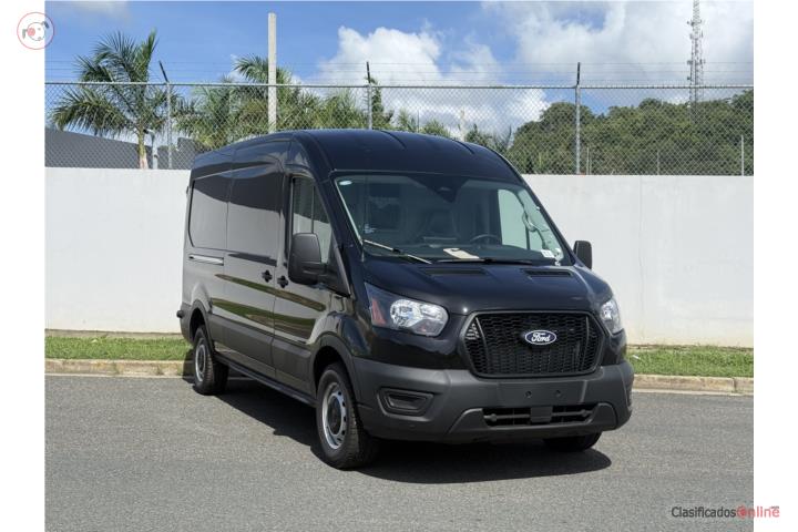 Ford Transit Cargo 250 MR 2026 Black