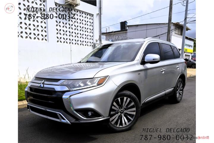 Outlander V6 3 filas 7 pasaj Sunroof Garantia