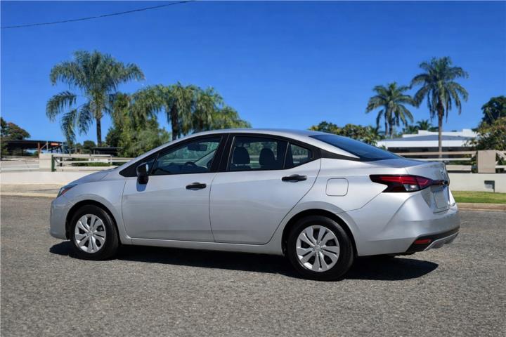 Nissan Versa del 2024