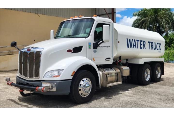 Peterbilt 579 2022 Camión de Agua