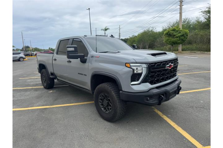 2024 Chevrolet Silverado ZR2