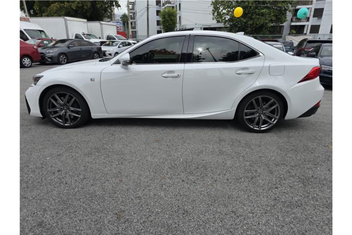 Lexus IS 350 F Sport del 2020