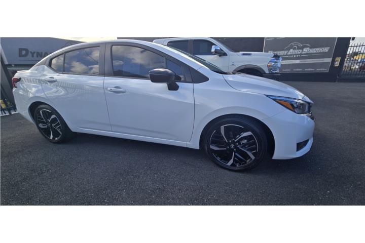 2024 Nissan Versa SR