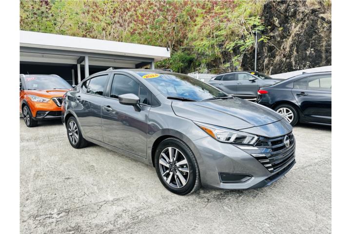 Nissan Versa del 2024