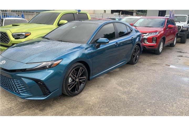 Toyota Camry Hybrid del 2025