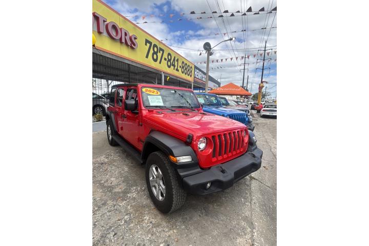 Jeep Wrangler 4 puertas 4x4 del 2023