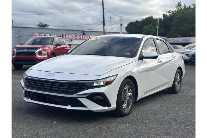 Hyundai Elantra SE 2024