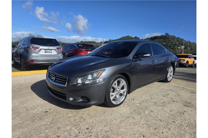 Nissan Maxima del 2011