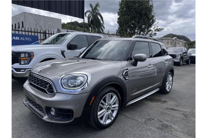 MINI Cooper Countryman del 2020