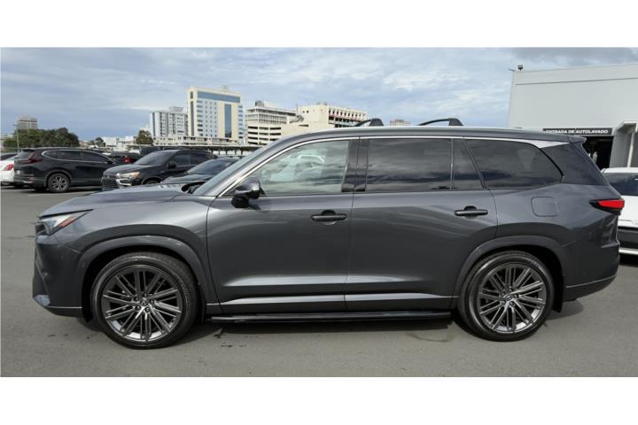 Lexus Lexus TX del 2024