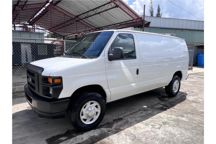 Ford E-250 Van del 2011