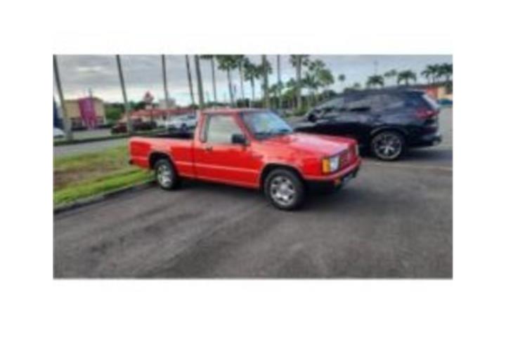 Mitsubishi Mighty Max Pick Up del 1993