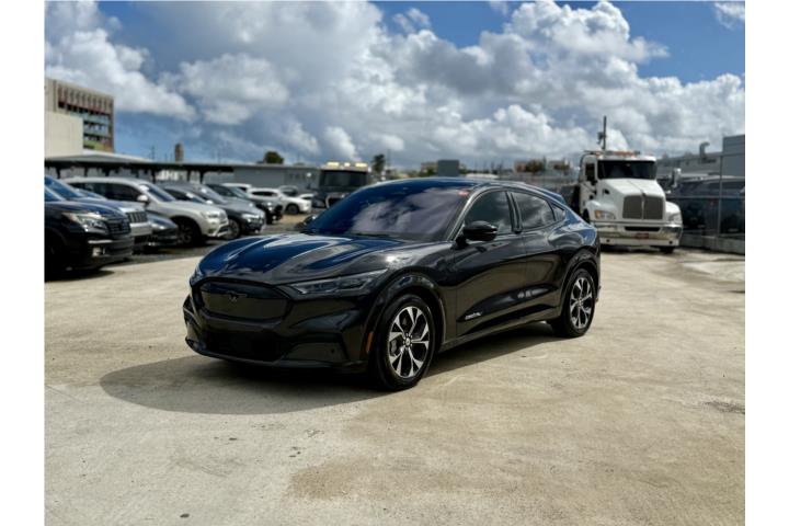 2022 Ford Mustang MACH-E SOLO 35k Millas